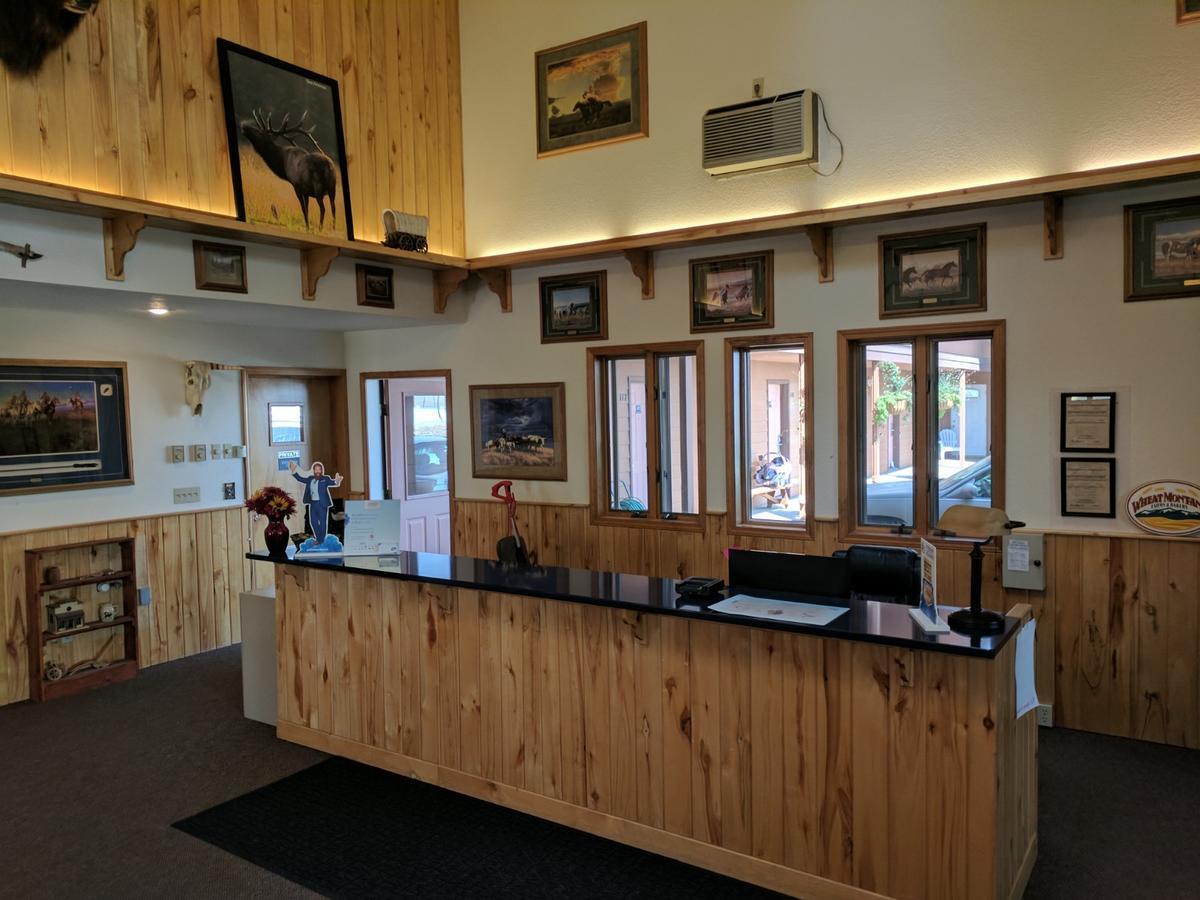 斯里福克斯旅程汽车旅馆 Three Forks 外观 照片